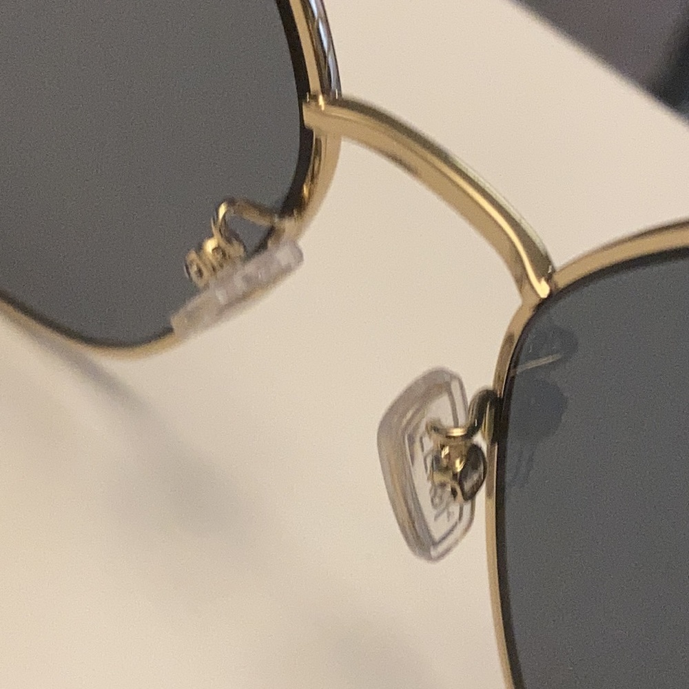 Fendi Women's Gold Frame Sunglasses with Dark Blue Lenses - Picture 5 of 16